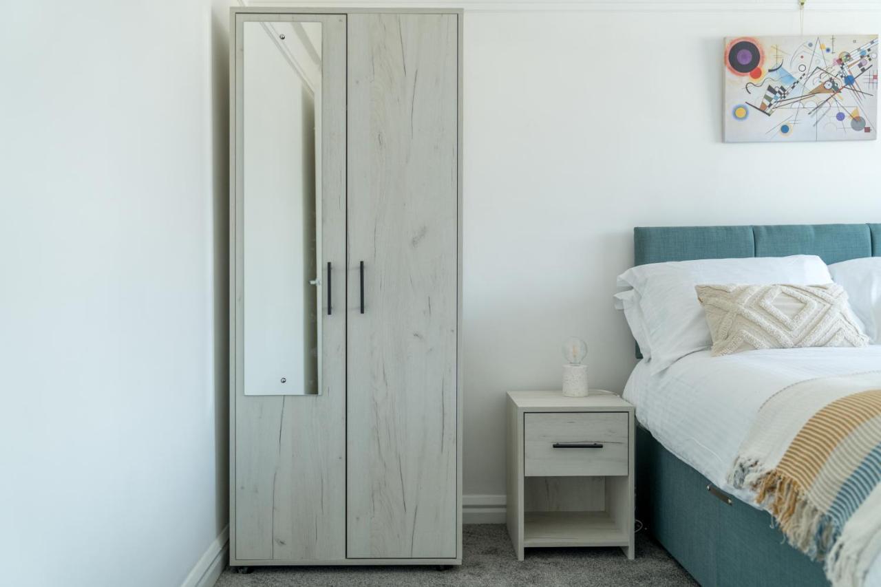 Bright West Hampstead Retreat Apartment Лондон Екстериор снимка