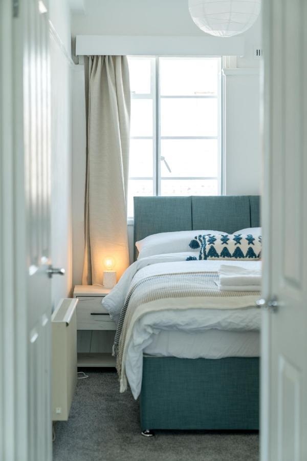 Bright West Hampstead Retreat Apartment Лондон Екстериор снимка